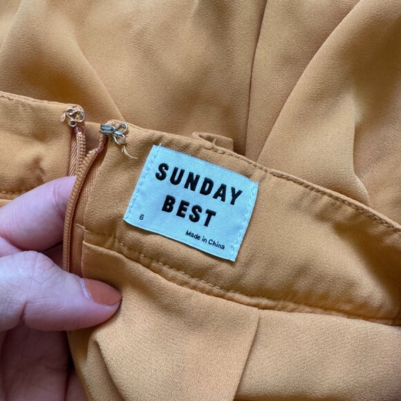 🧡 Aritzia High-Waisted Tie Shorts – Golden Caramel (Size 6) 🧡 - Picture 5 of 6